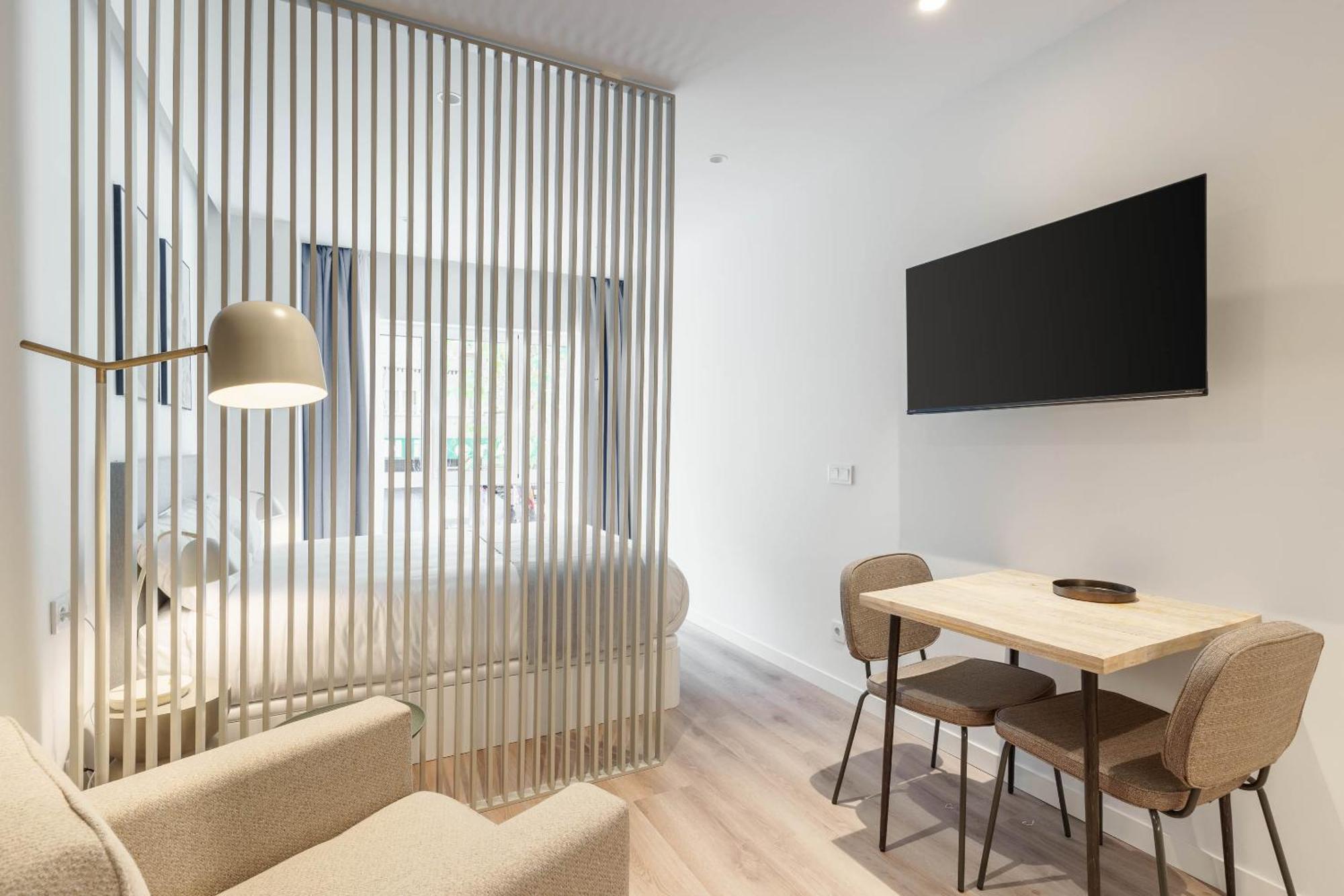 Limehome Madrid Calle De Juan Hurtado De Mendoza Exterior foto